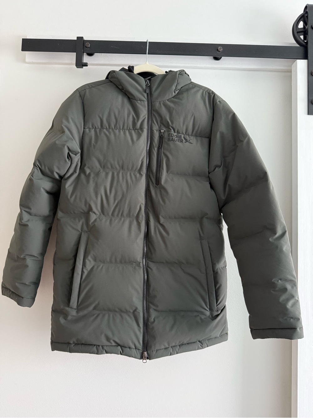 Eddie Bauer Men's Hooded Puffer Jacket in Olive